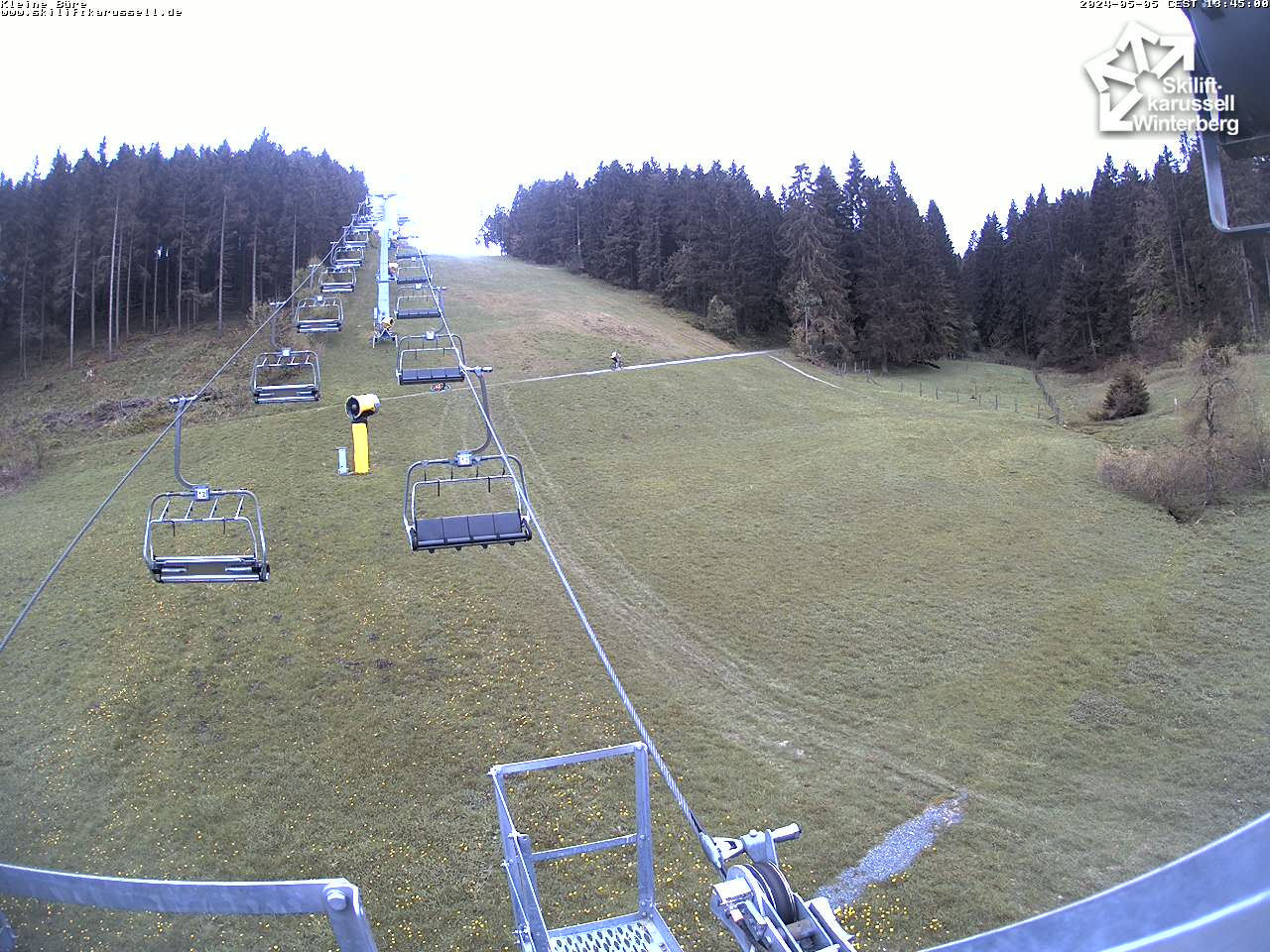 Webcam Kleine Büre - Skiliftkarussell Winterberg